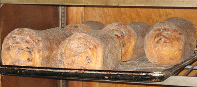 Cinnamon-Raisin-Bread