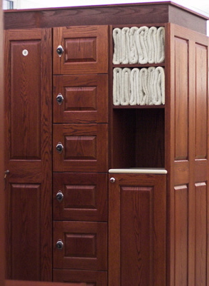 locker_towels_with_drop_hole03
