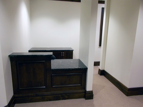 GCC-LR-welcome-desk