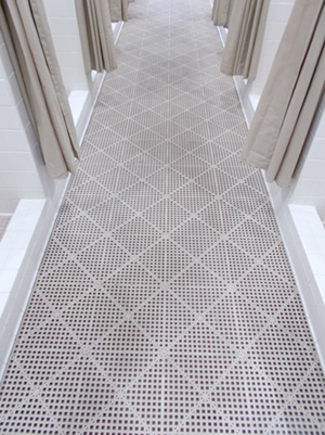 MHCC-DriDek-shower-area