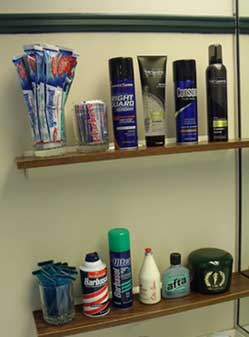 ParkCCsinksideshelves03